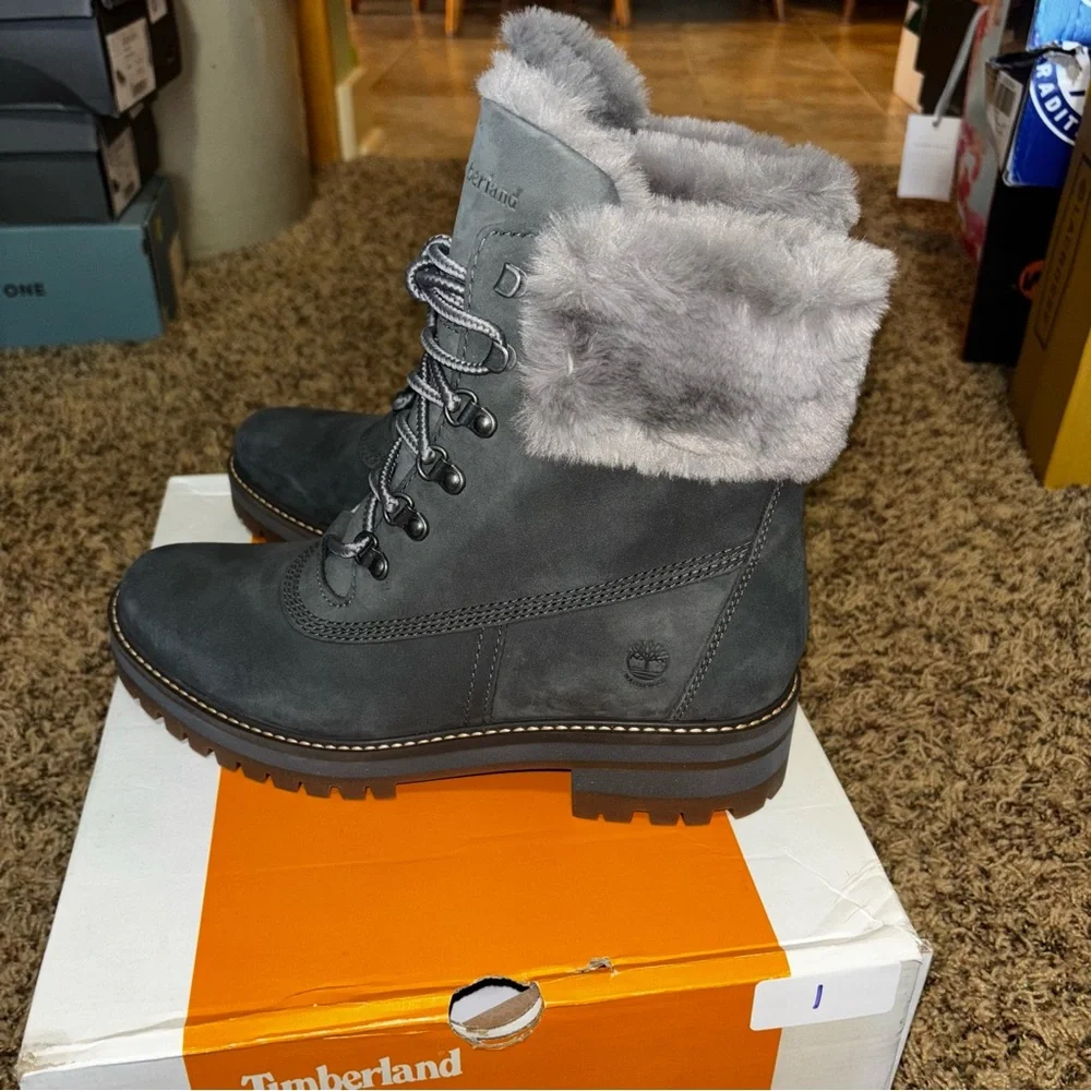 Women's Timberland 6" Courmayeur Valley Shearling-Lined Medium Grey Boot Size 10